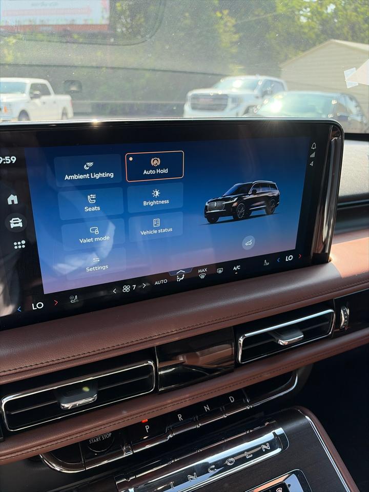 Lincoln Aviator Reserve AWD 2025
