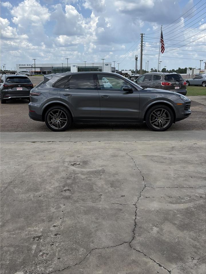 Porsche Cayenne AWD 2021