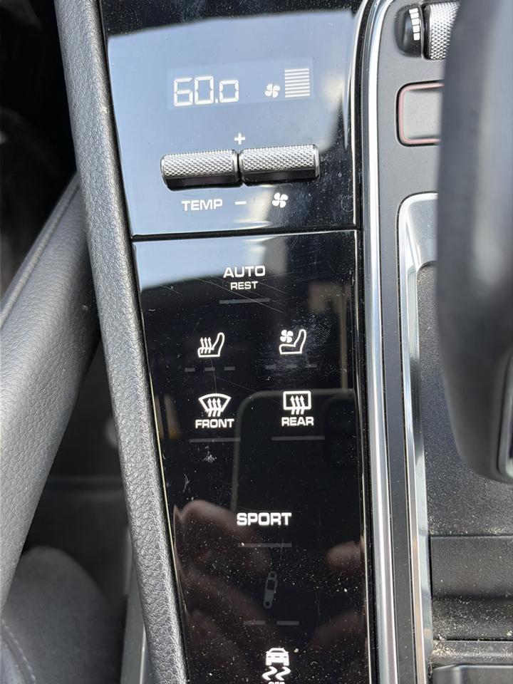 Porsche Cayenne AWD 2021