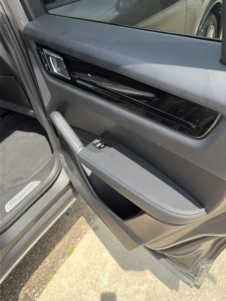 Porsche Cayenne AWD 2021