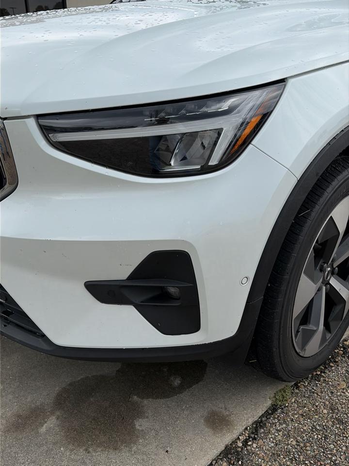 Volvo XC40 B5 AWD Plus Bright Theme 2024