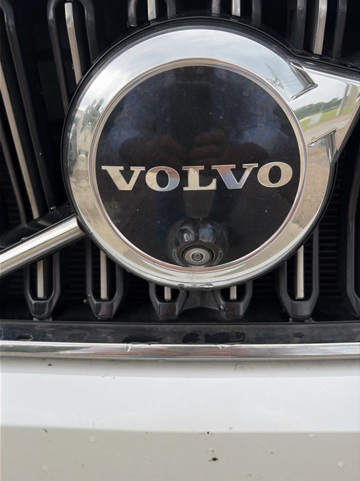 Volvo XC40 B5 AWD Plus Bright Theme 2024