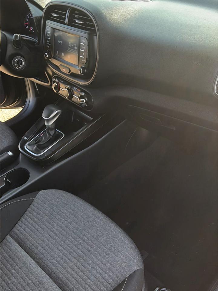 Kia Soul S IVT 2020