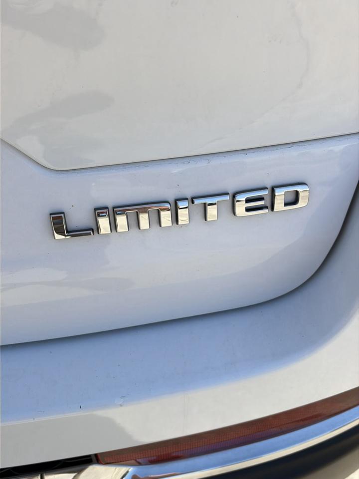 Jeep Grand Cherokee Limited 4x2 2023