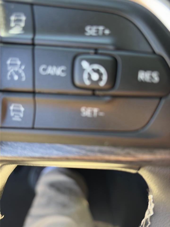 Jeep Grand Cherokee Limited 4x2 2023