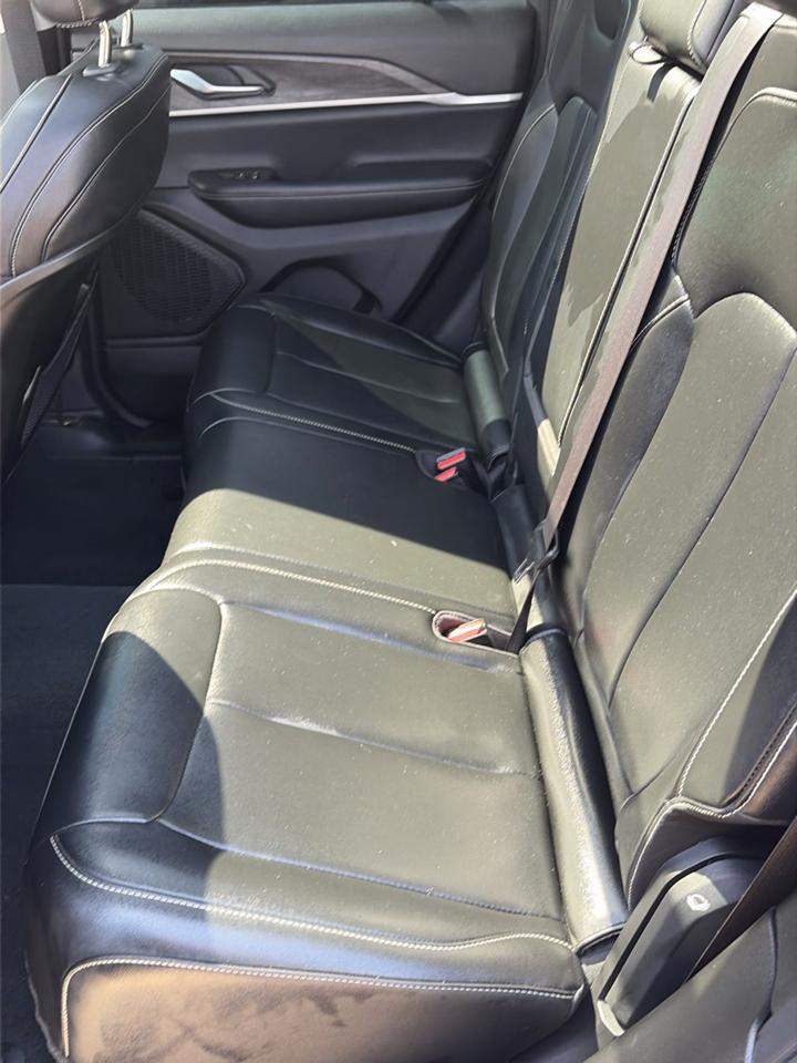 Jeep Grand Cherokee Limited 4x2 2023