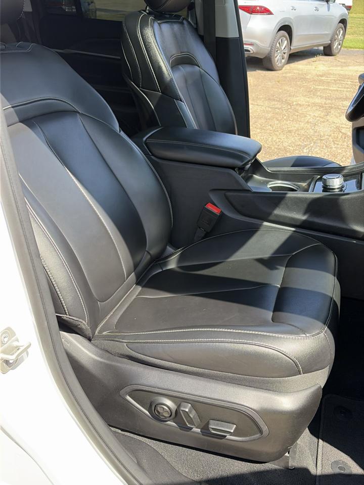 Jeep Grand Cherokee Limited 4x2 2023
