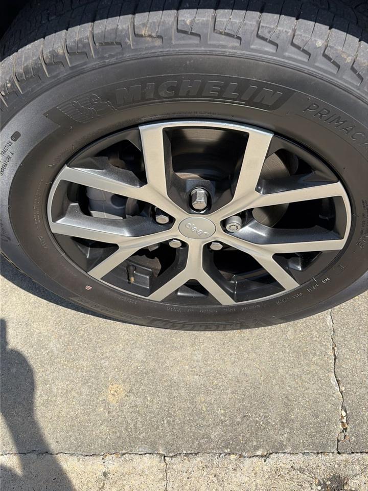 Jeep Grand Cherokee Limited 4x2 2023
