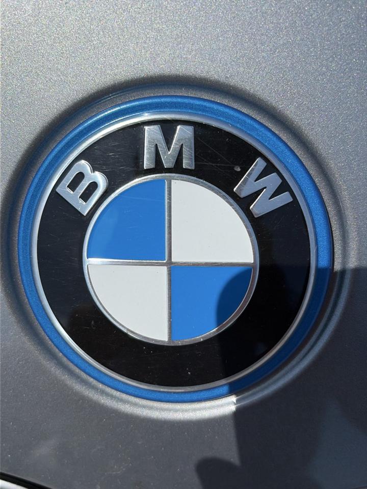 BMW 3 Series 330e xDrive Plug-In Hybrid 2024