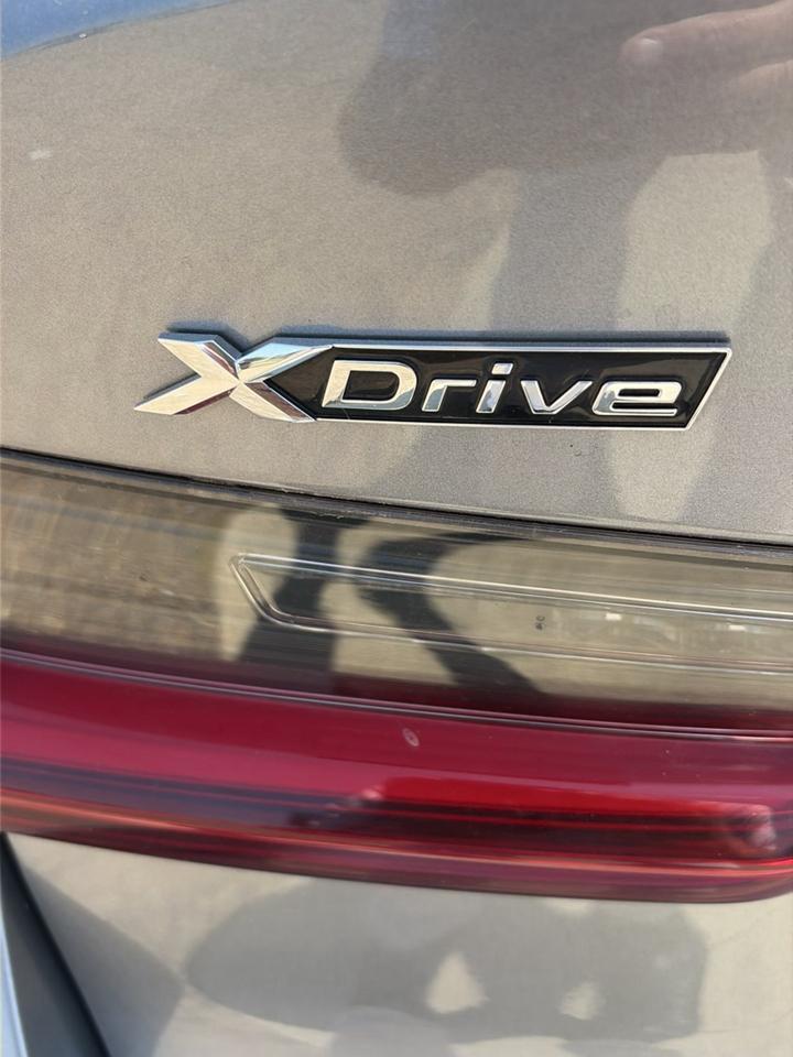 BMW 3 Series 330e xDrive Plug-In Hybrid 2024