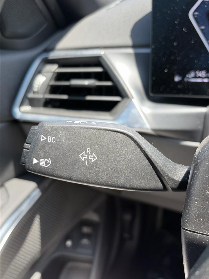 BMW 3 Series 330e xDrive Plug-In Hybrid 2024