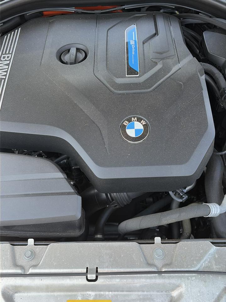 BMW 3 Series 330e xDrive Plug-In Hybrid 2024