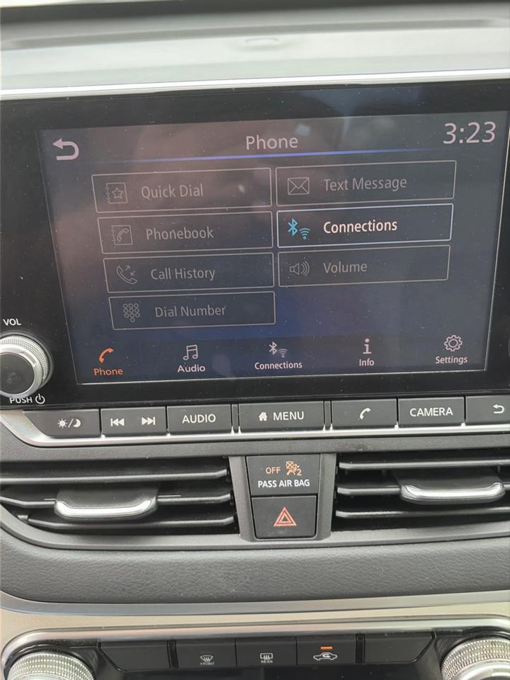 Nissan Altima 2.5 SV Sedan 2021