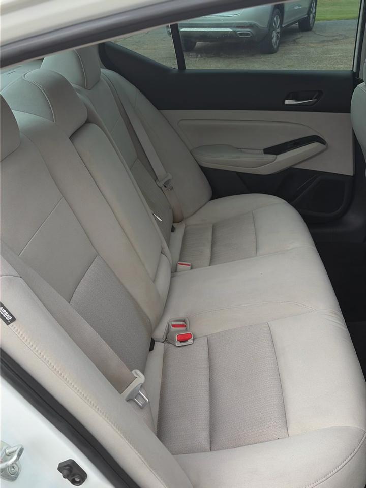 Nissan Altima 2.5 SV Sedan 2021