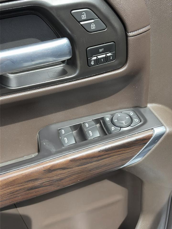 GMC Sierra 1500 4WD Crew Cab 147" SLT 2021