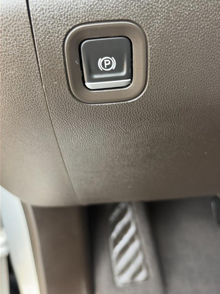 GMC Sierra 1500 4WD Crew Cab 147" SLT 2021