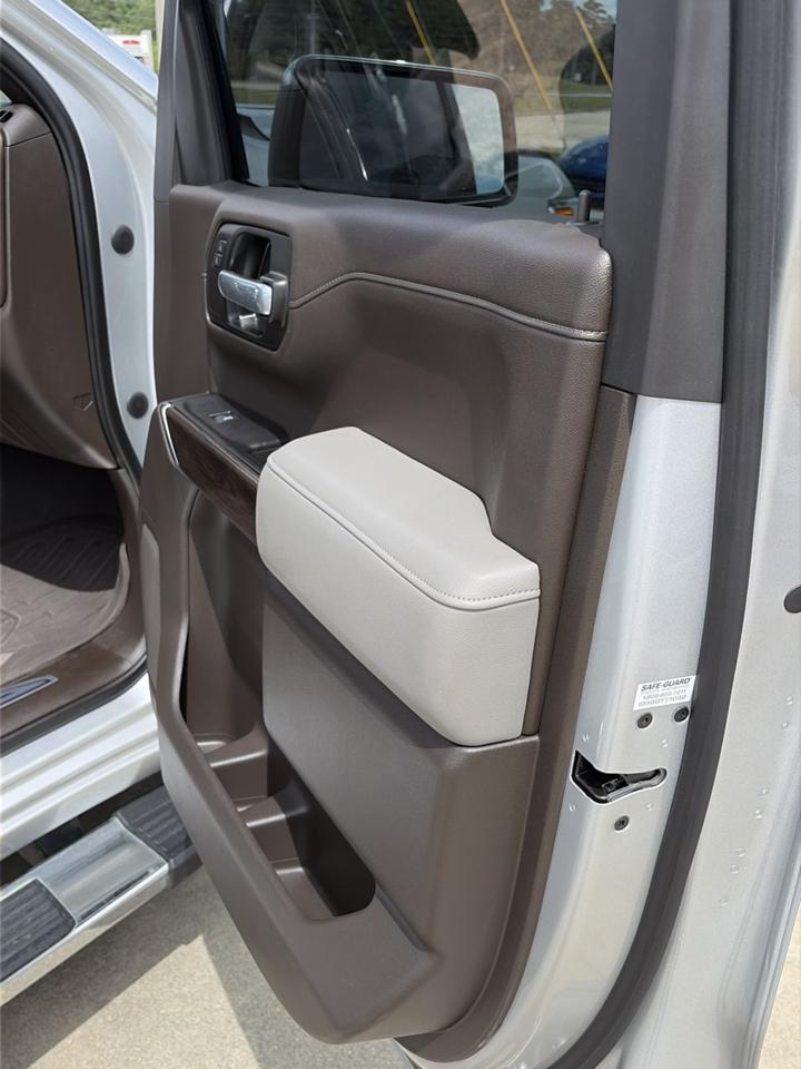 GMC Sierra 1500 4WD Crew Cab 147" SLT 2021