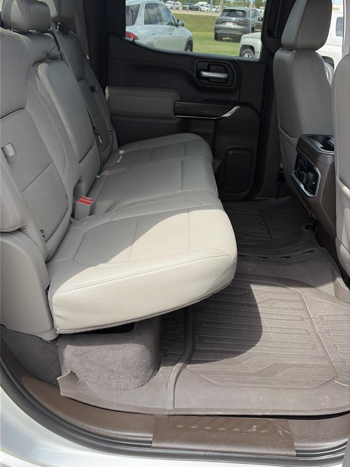GMC Sierra 1500 4WD Crew Cab 147" SLT 2021