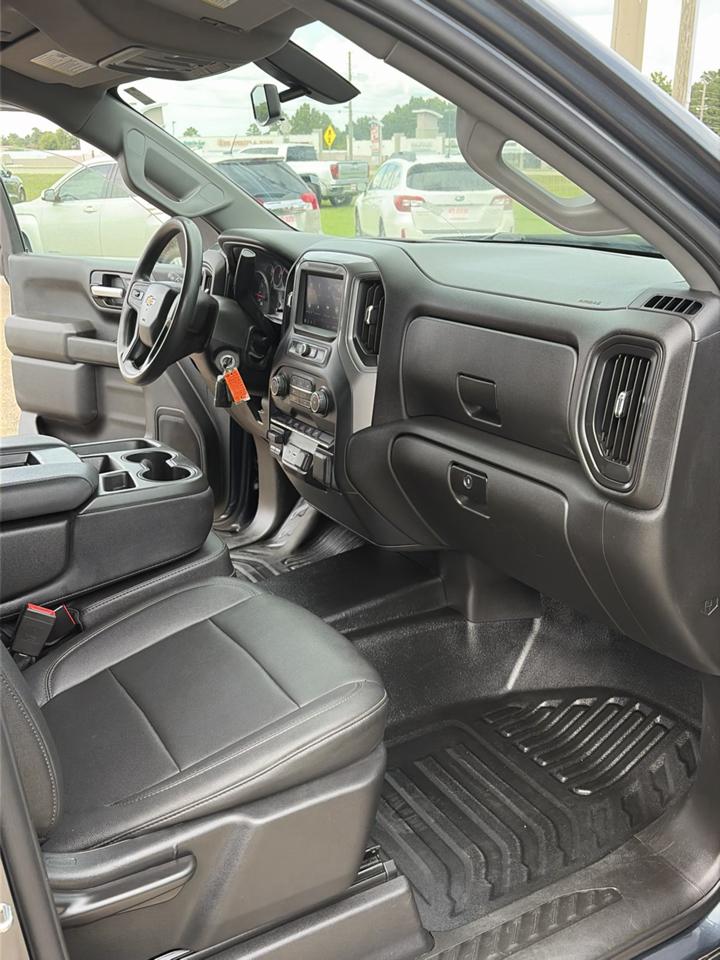 Chevrolet Silverado 1500 4WD Crew Cab 147" Work Truck 2021