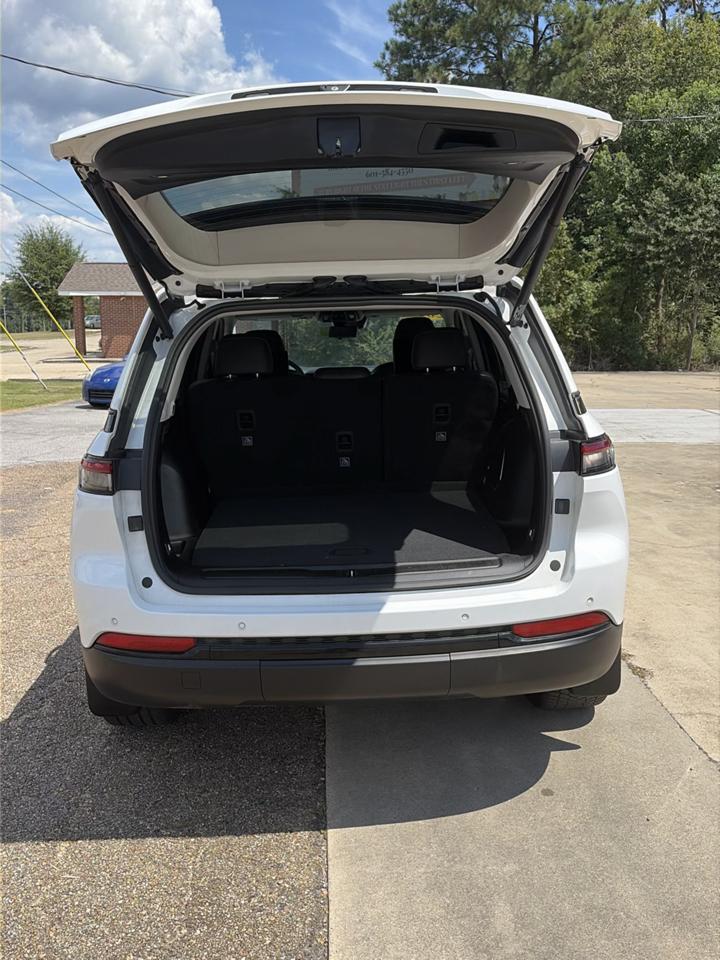 Jeep Grand Cherokee Limited 4x4 2023
