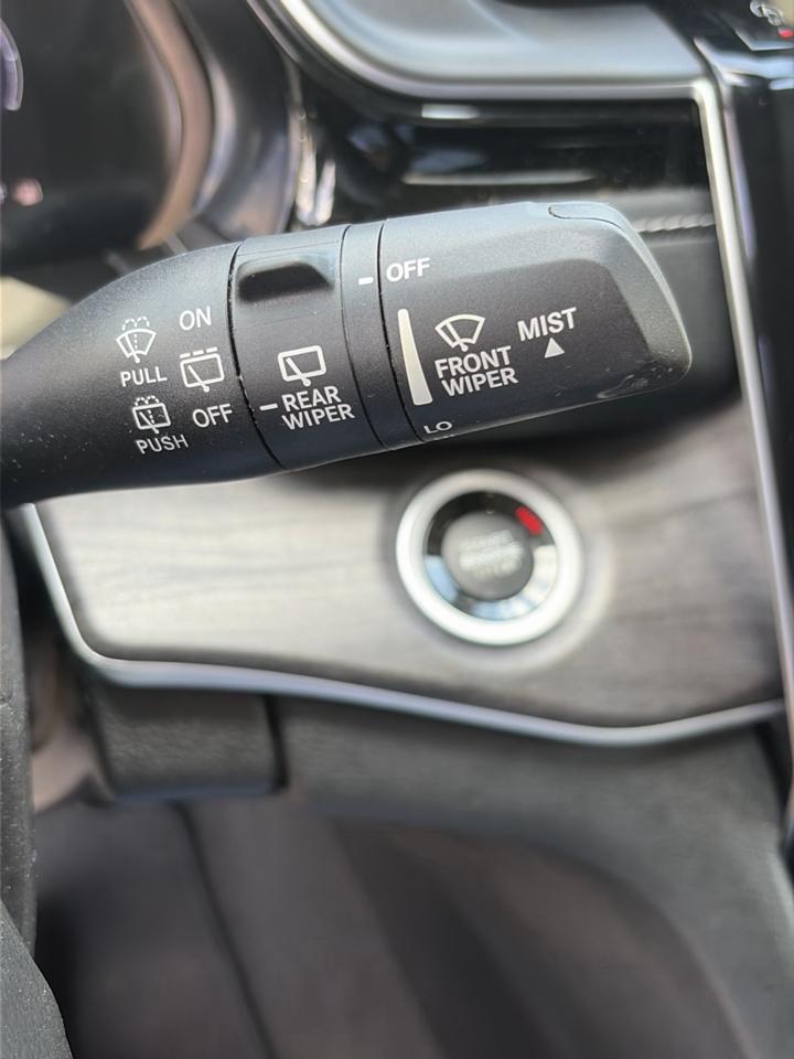 Jeep Grand Cherokee Limited 4x4 2023