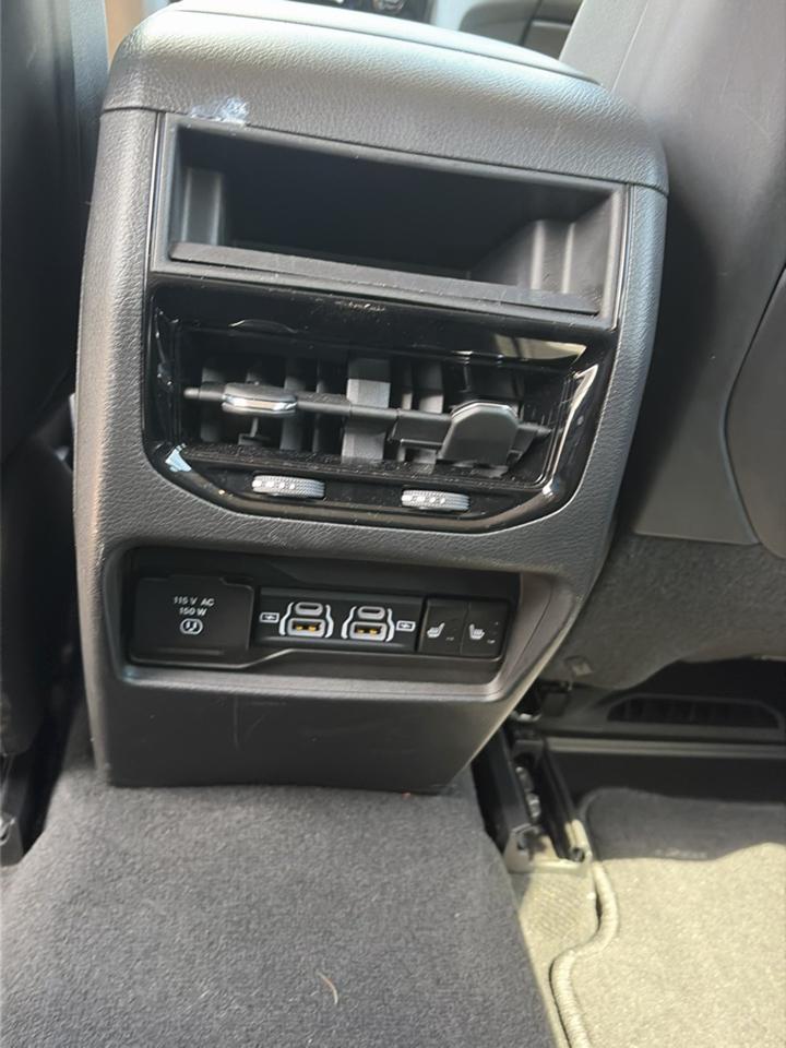 Jeep Grand Cherokee Limited 4x4 2023