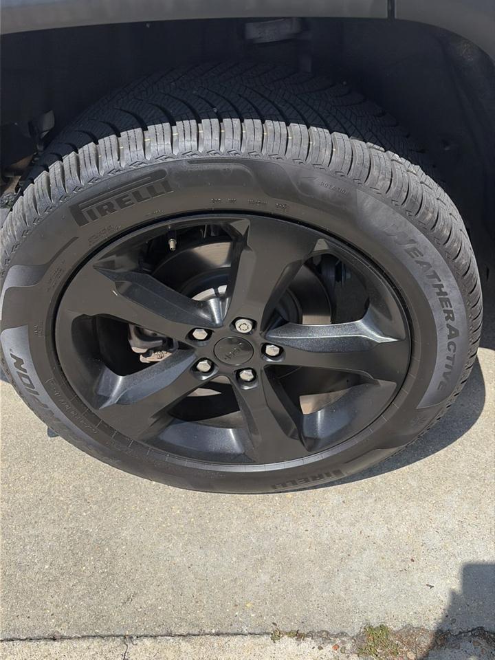 Jeep Grand Cherokee Limited 4x4 2023