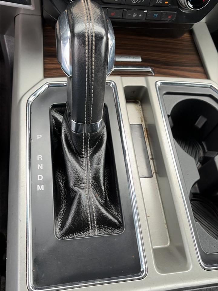 Ford F-150 Lariat 4WD SuperCrew 5.5' Box 2017