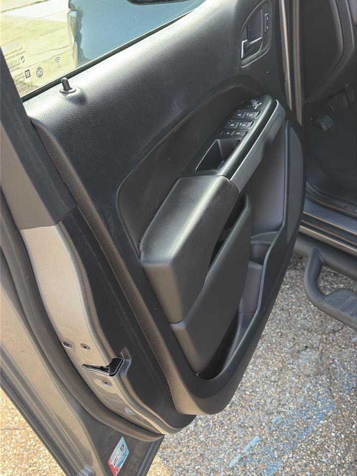 Chevrolet Colorado 2WD Crew Cab 128" LT 2022