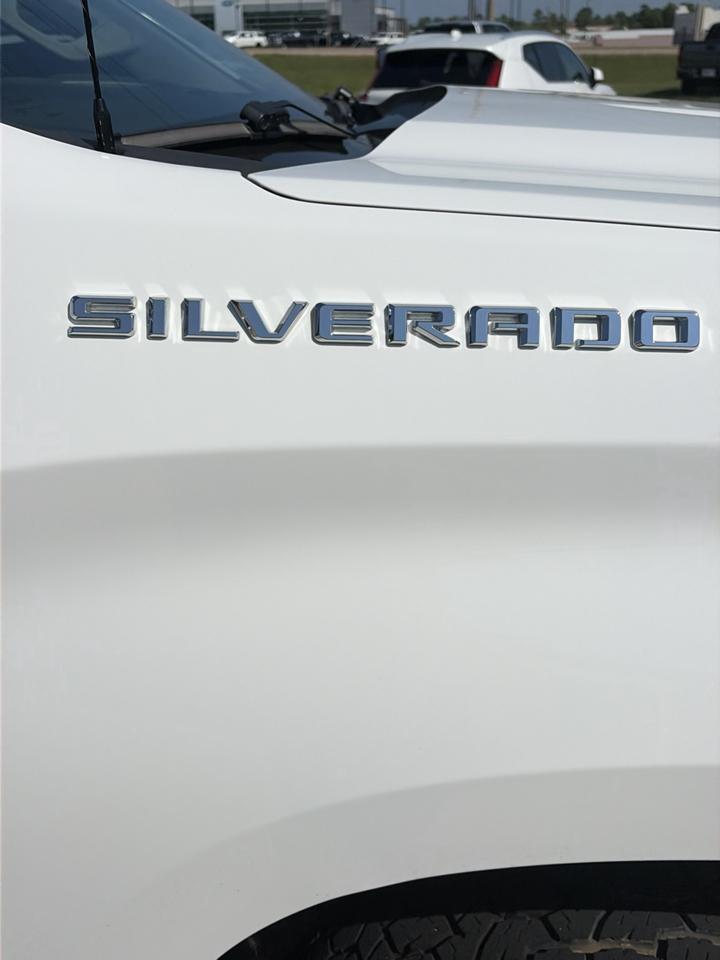 Chevrolet Silverado 1500 4WD Crew Cab 147" RST 2021