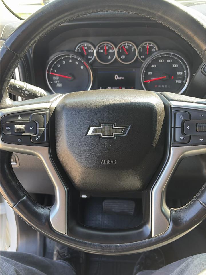 Chevrolet Silverado 1500 4WD Crew Cab 147" RST 2021