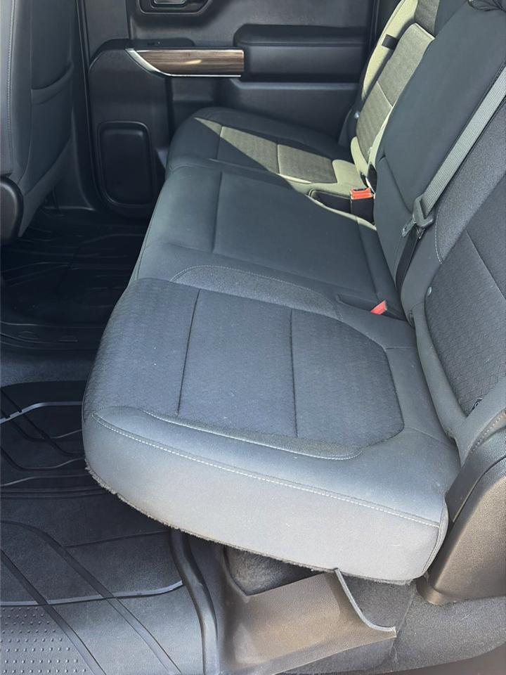 Chevrolet Silverado 1500 4WD Crew Cab 147" RST 2021