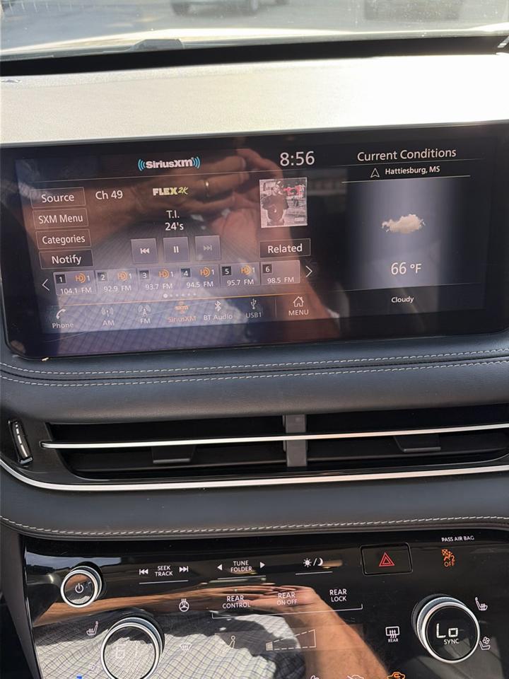 Infiniti QX60 LUXE FWD 2023