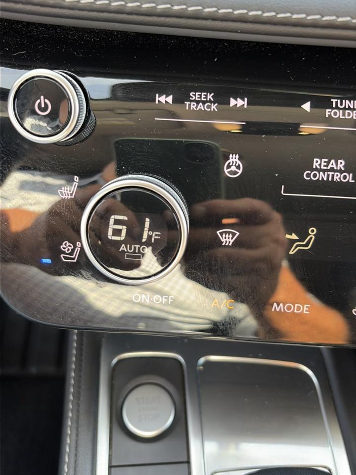 Infiniti QX60 LUXE FWD 2023