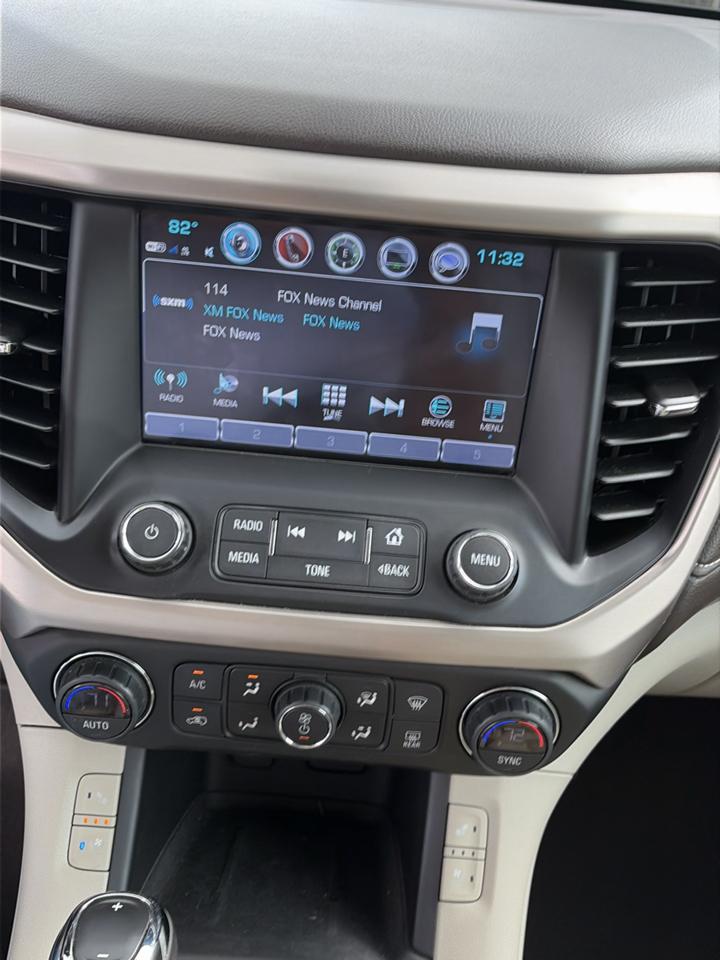 GMC Acadia FWD 4dr Denali 2018