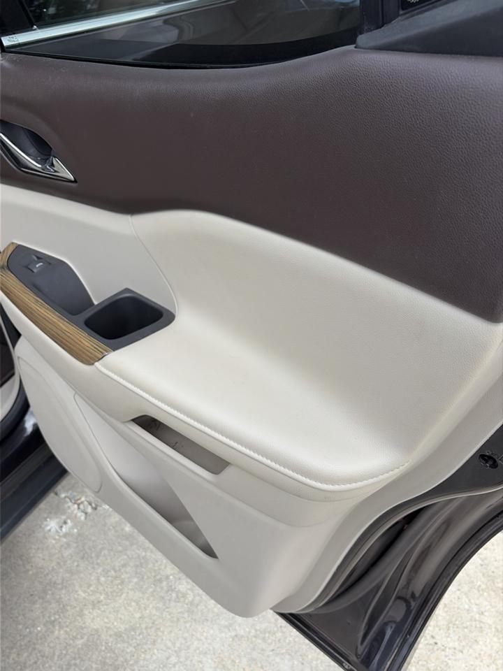 GMC Acadia FWD 4dr Denali 2018