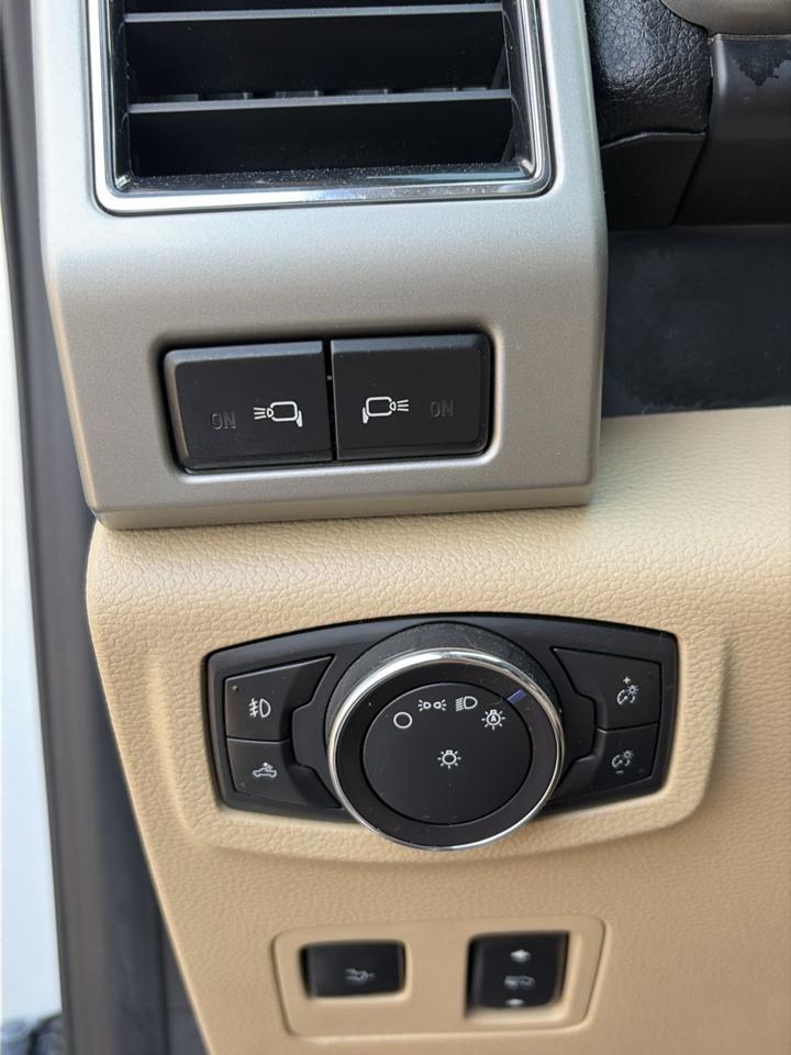 Ford Super Duty F-250 SRW King Ranch 4WD Crew Cab 8' Box 2020