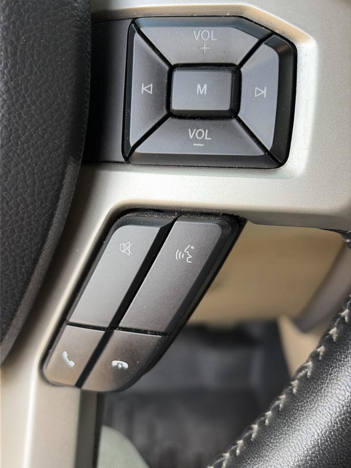 Ford Super Duty F-250 SRW King Ranch 4WD Crew Cab 8' Box 2020