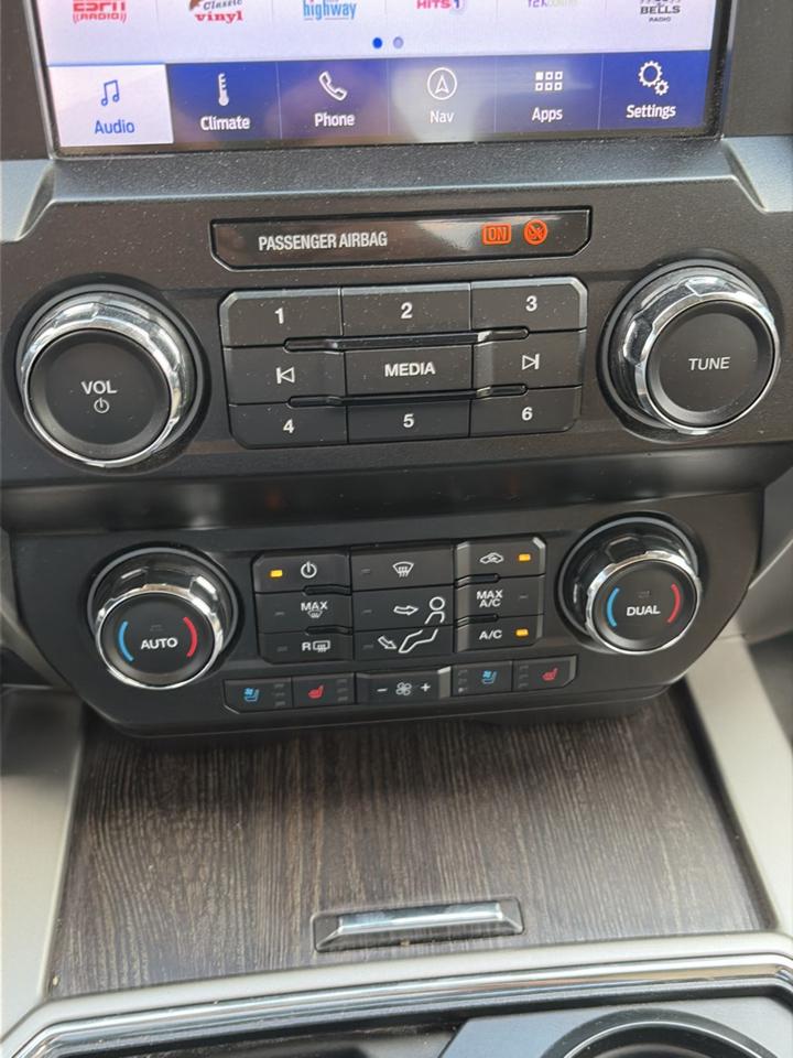 Ford Super Duty F-250 SRW King Ranch 4WD Crew Cab 8' Box 2020