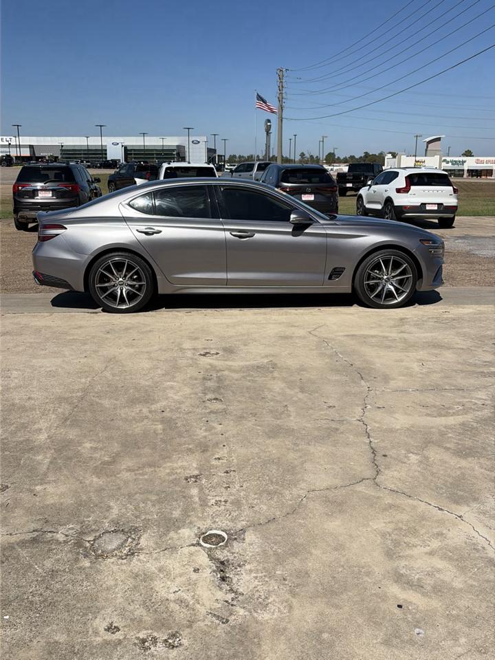 Genesis G70 2.0T AWD 2023