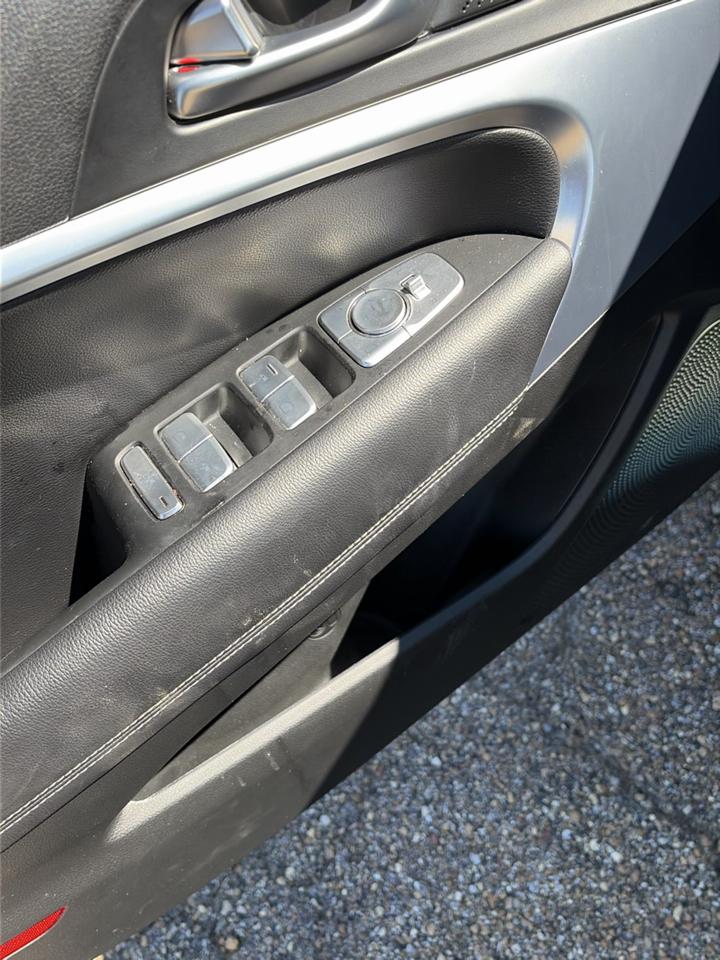 Genesis G70 2.0T AWD 2023
