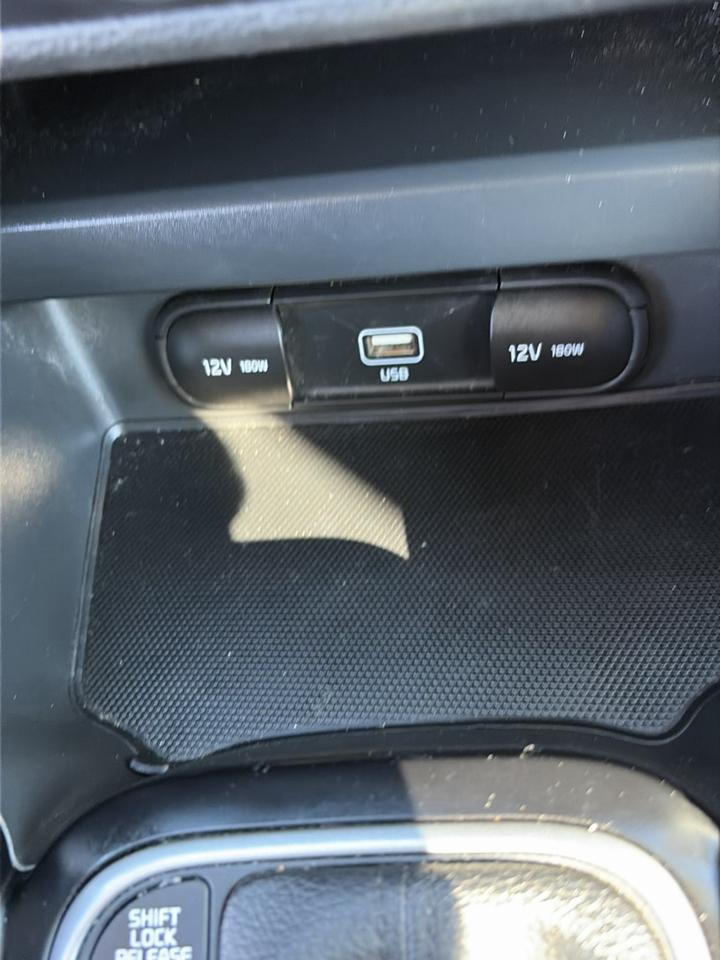 Kia Soul S IVT 2021