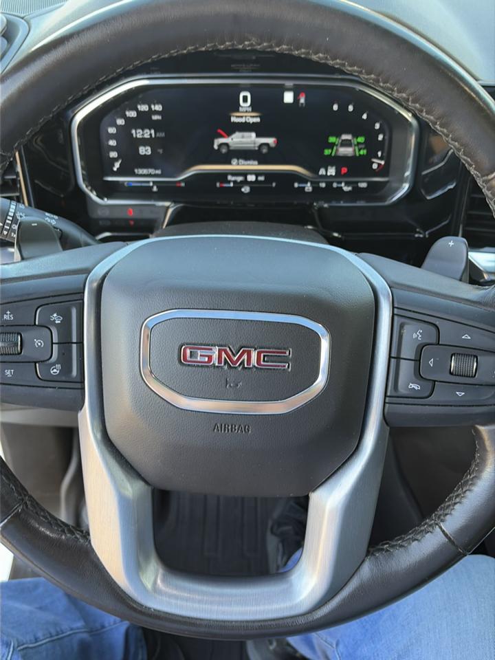 GMC Sierra 1500 4WD Crew Cab 147" SLT 2022