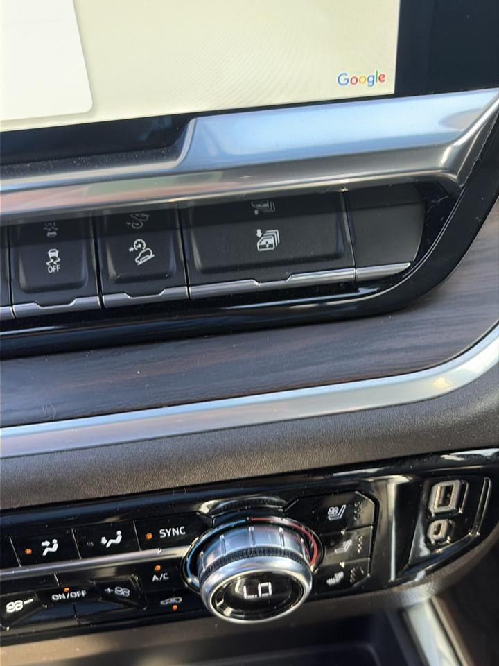 GMC Sierra 1500 4WD Crew Cab 147" SLT 2022