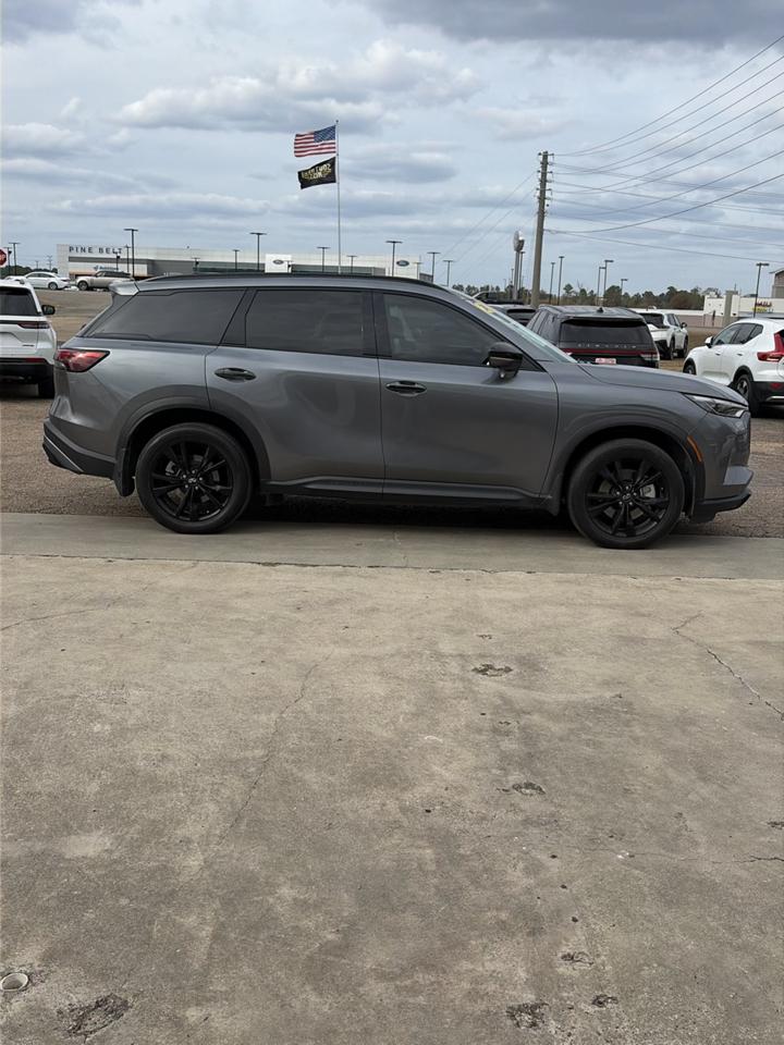 Infiniti QX60 LUXE AWD 2024