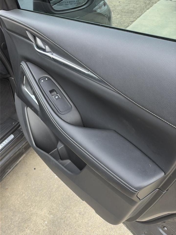 Infiniti QX60 LUXE AWD 2024