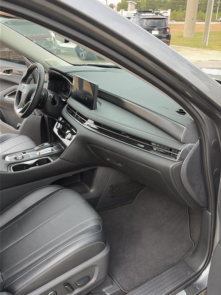 Infiniti QX60 LUXE AWD 2024
