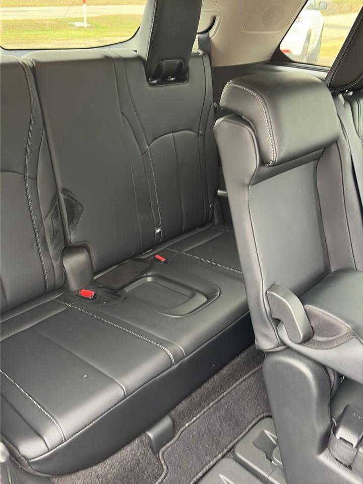 Infiniti QX60 LUXE AWD 2024