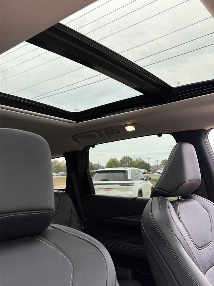 Infiniti QX60 LUXE AWD 2024