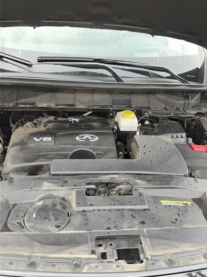 Infiniti QX60 LUXE AWD 2024